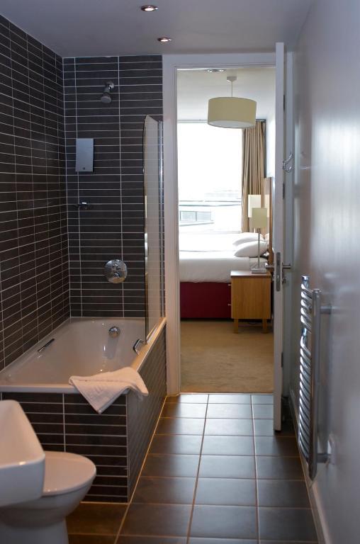 พรีเมียร์ สวีท ลิเวอร์พูล Apartment ภายนอก รูปภาพ
