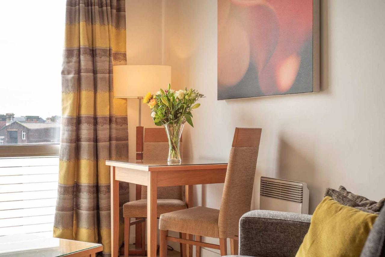 พรีเมียร์ สวีท ลิเวอร์พูล Apartment ภายนอก รูปภาพ